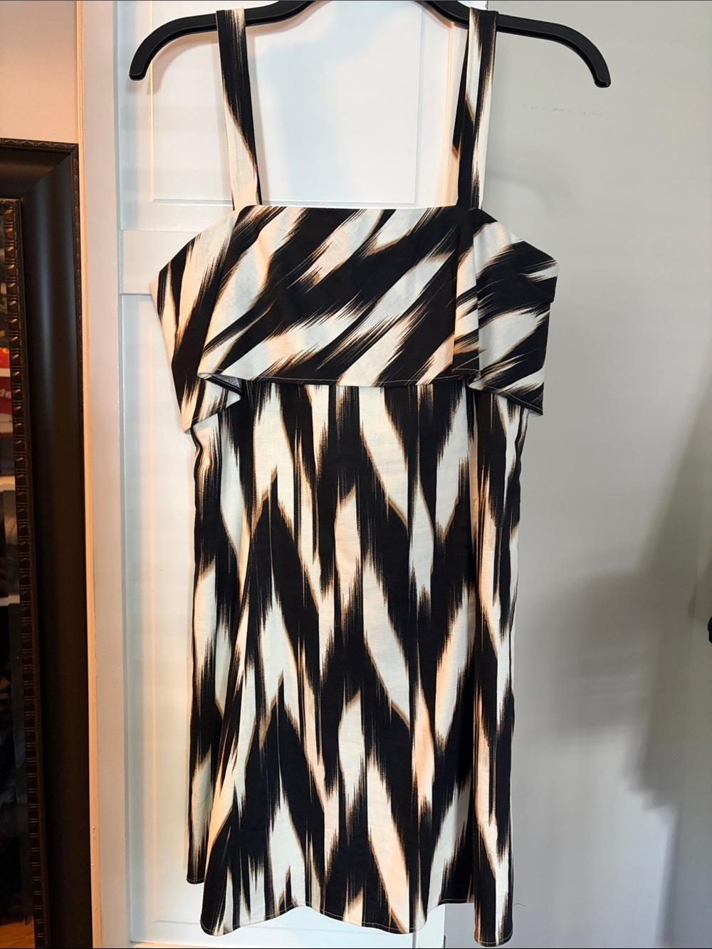 Banana Republic Black and White Abstract Print Mini Dress